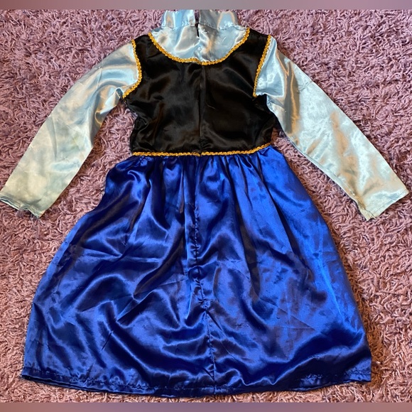 Frozen Anna dress and shawl 8-10 L - Picture 8 of 16